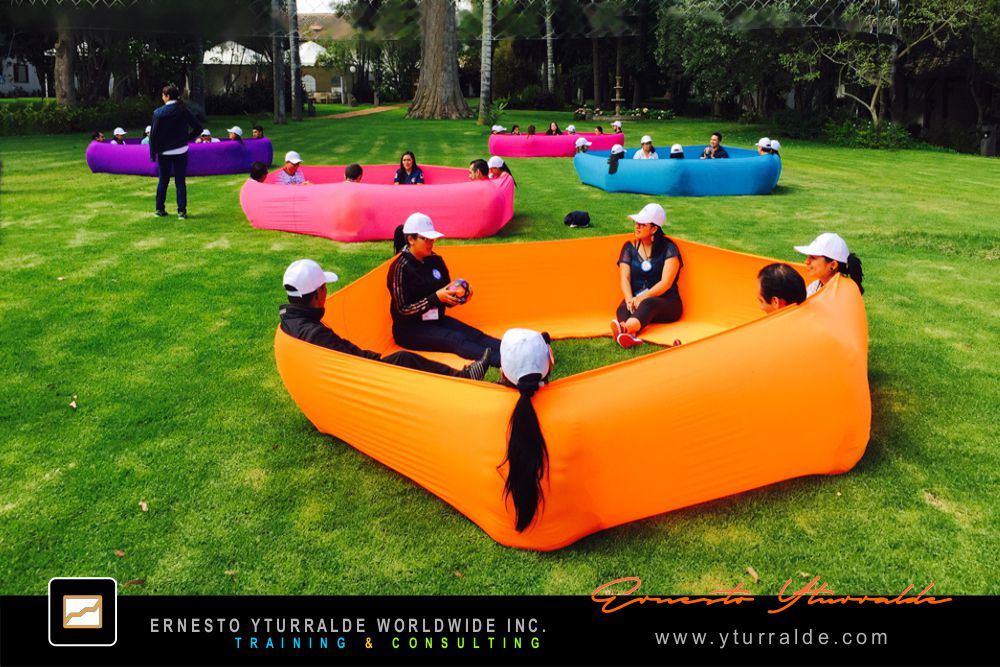 Trabajo colaborativo mediante experiencias de Team Building corporativo